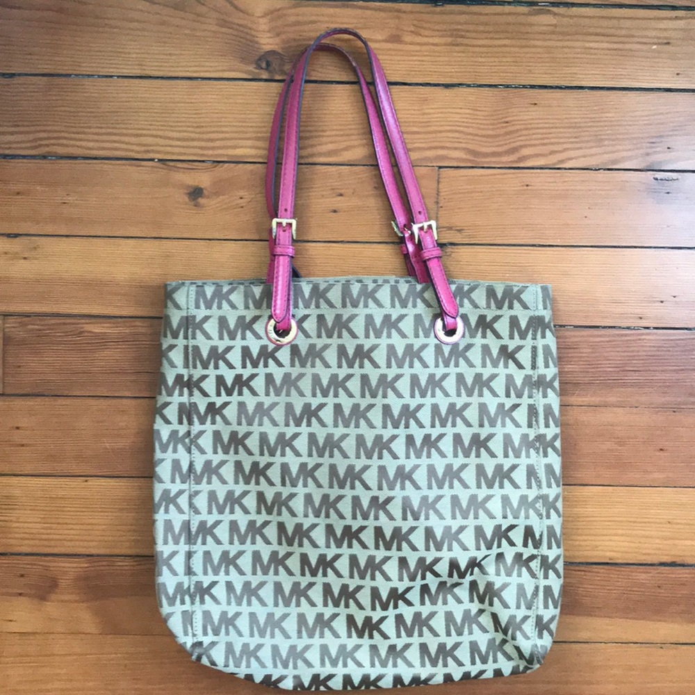Michael Kors Tote